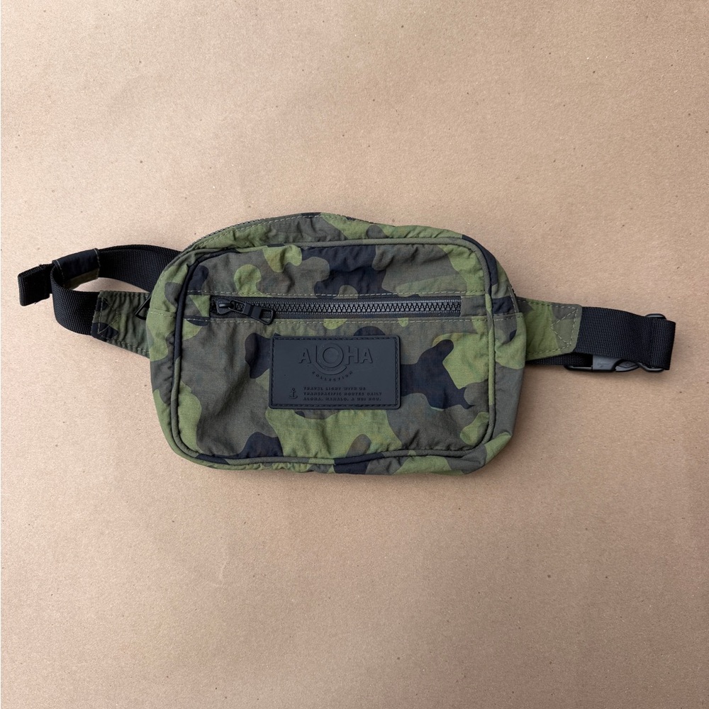 ALOHA Collection Green Camo- Keep It Light Hip Pack